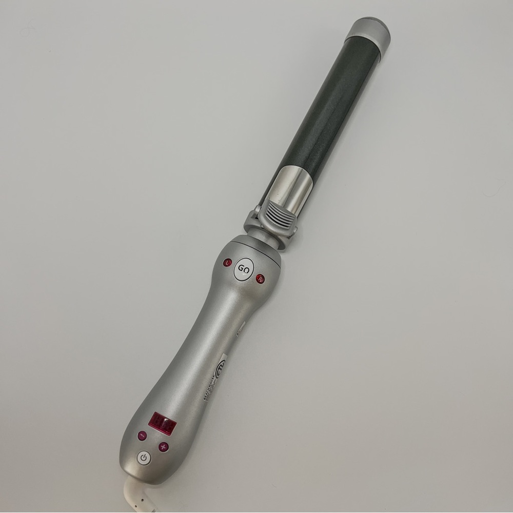 Beachwaver PRO 1.25 Dual Voltage Rotating Curling Iron - 6.5” Extended Barrel